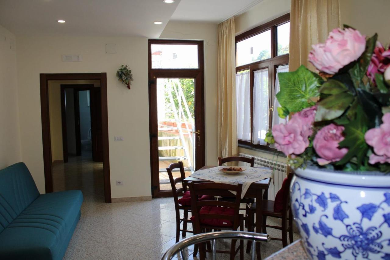 Villa Casa Angelina Termini Exterior foto